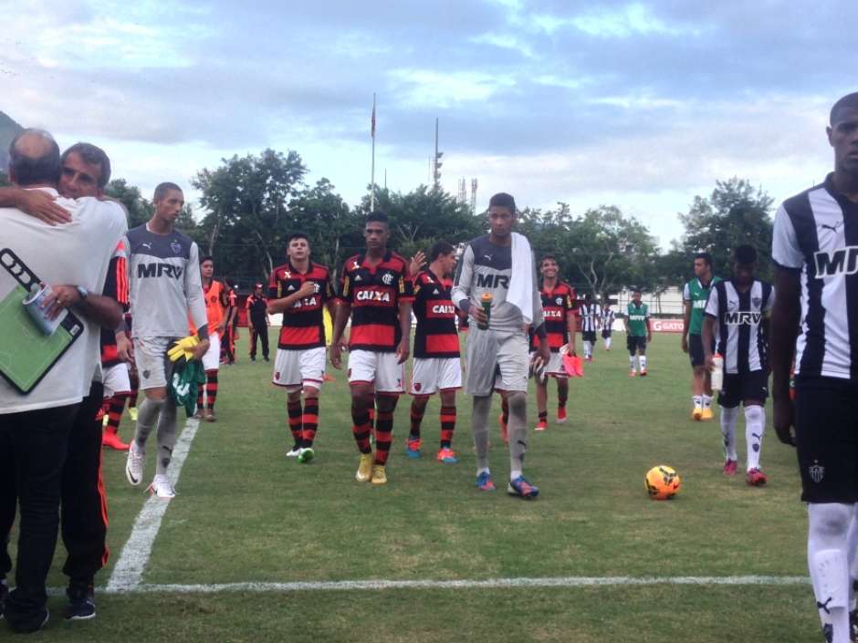 Flalemanha? 7 a 1 no Galo pelo Sub-17 pira rubro-negros