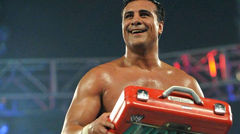 #Raw 163 desde Ciudad del Cabo, Sudrafrica Mitb-2011-alberto-del-rio-120615