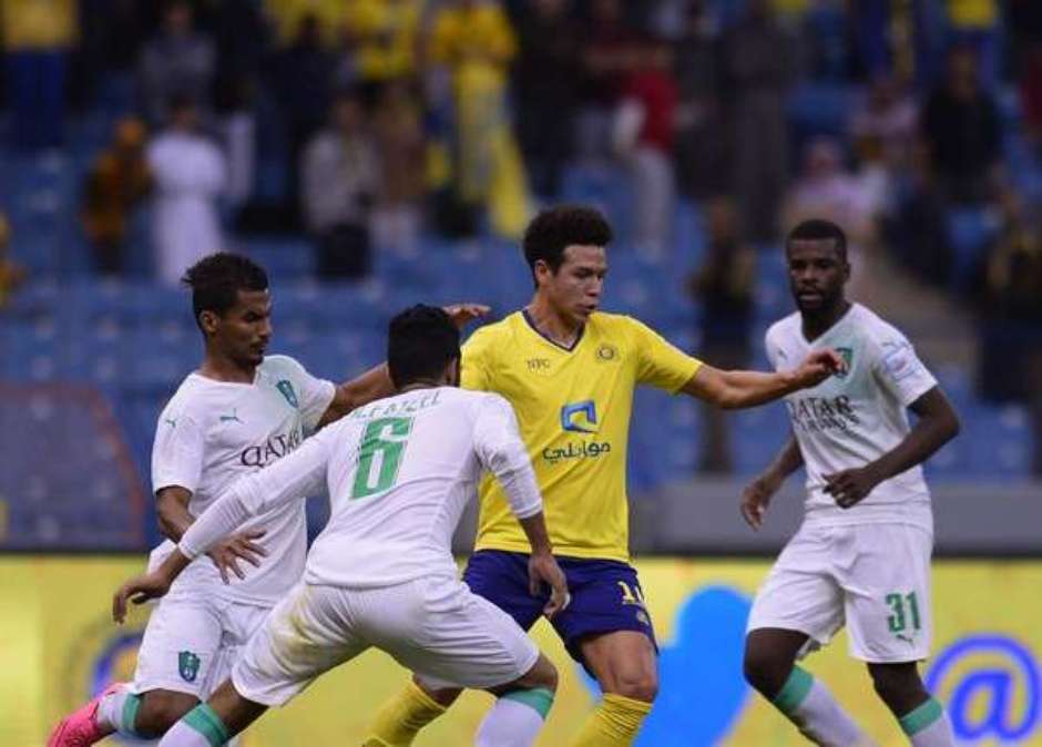 Após disputa de rivais, Marquinhos Gabriel quer voltar ao Brasil em julho