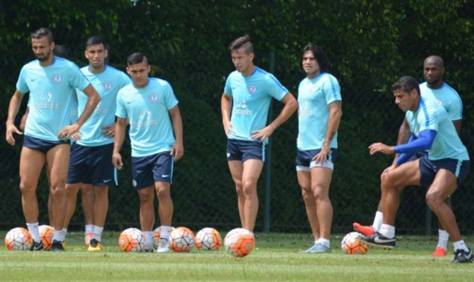 São Paulo 'ajuda' mais um rival do Timão e acolhe Cerro Porteño no CT