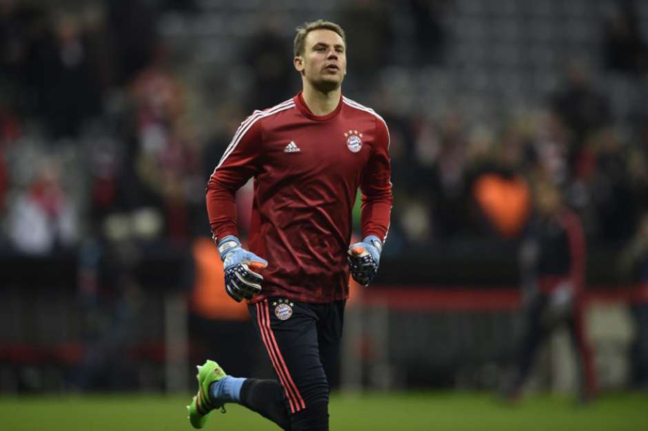 Manuel Neuer é escolhido o melhor goleiro do mundo em 2016