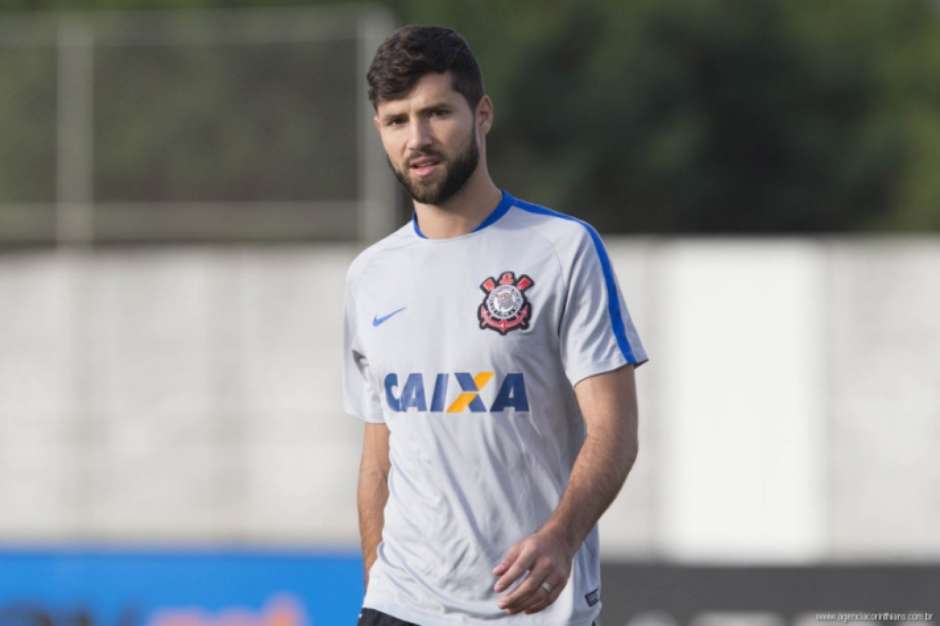 Felipe será capitão do Corinthians e pode se despedir do clube no Dérbi