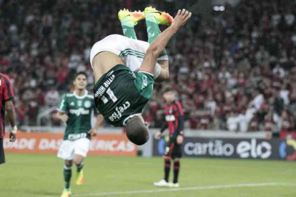 Melhor visitante do BR-16, Verdão quebra tabu de oito anos em Curitiba