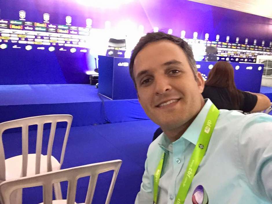 Reprodução O jornalista Leandro Stoliar