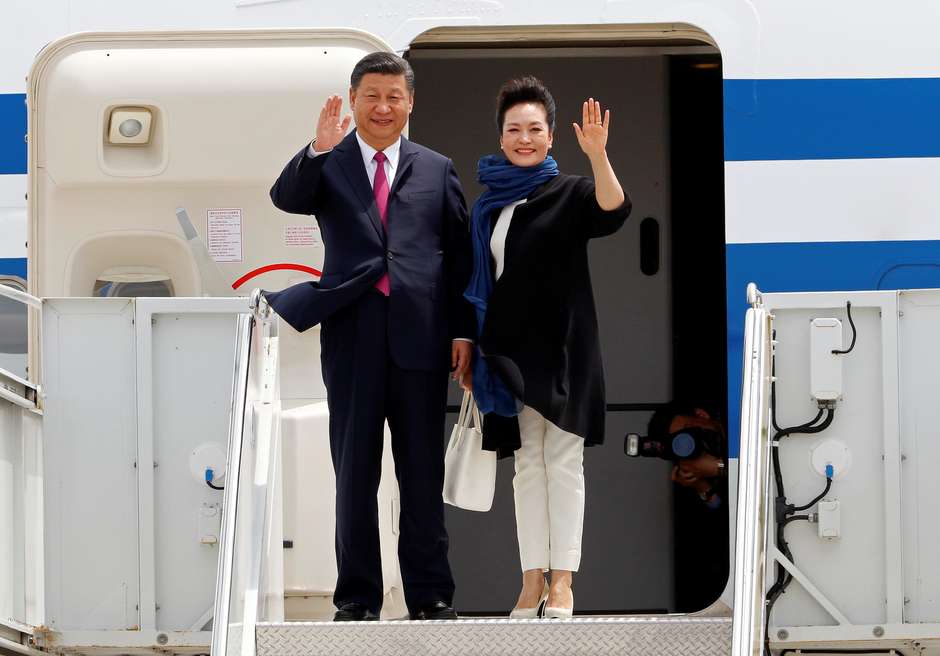 Presidente da China chega aos EUA para se reunir com Trump