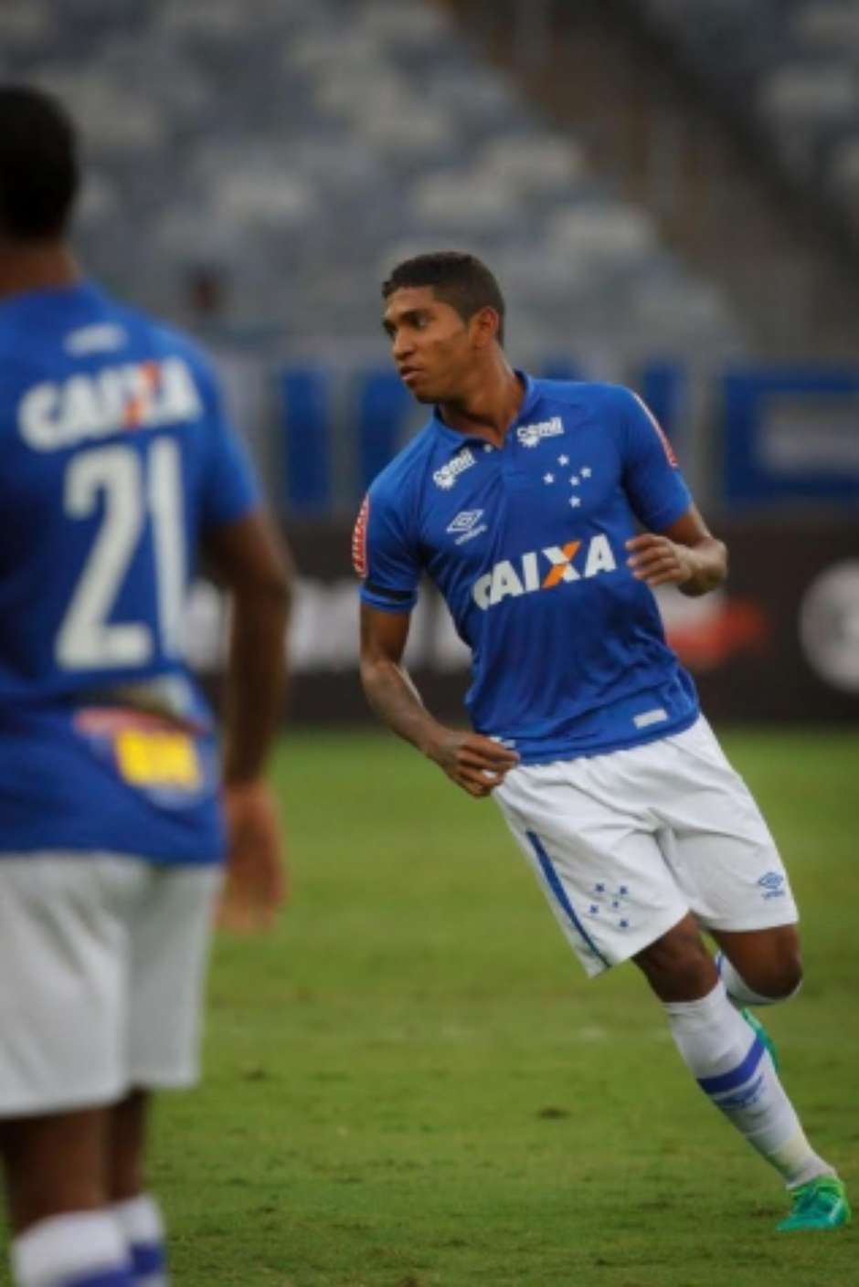 Raniel estreia na Série A e prevê Cruzeiro brigando bem no BR