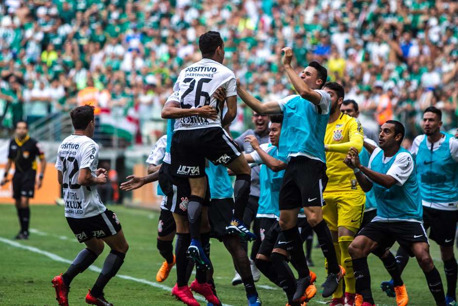 Cássio pega mais um pênalti, amplia recorde e salva o Corinthians pela  quarta vez no ano – Jornal