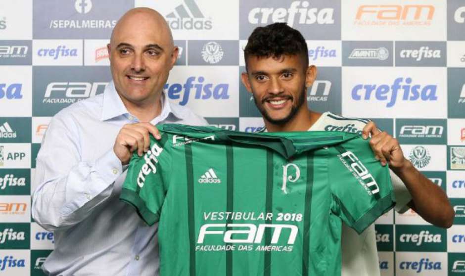 Galiotte diz que Verdão acompanha caso Scarpa de perto e aguarda fim