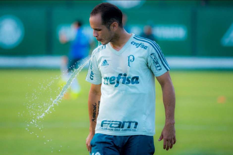Guerra fala sobre protestos e vê que esta tudo bem com os jogadores 