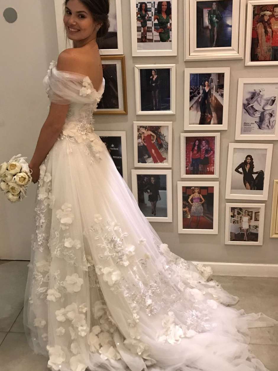 camila queiroz vestido de noiva