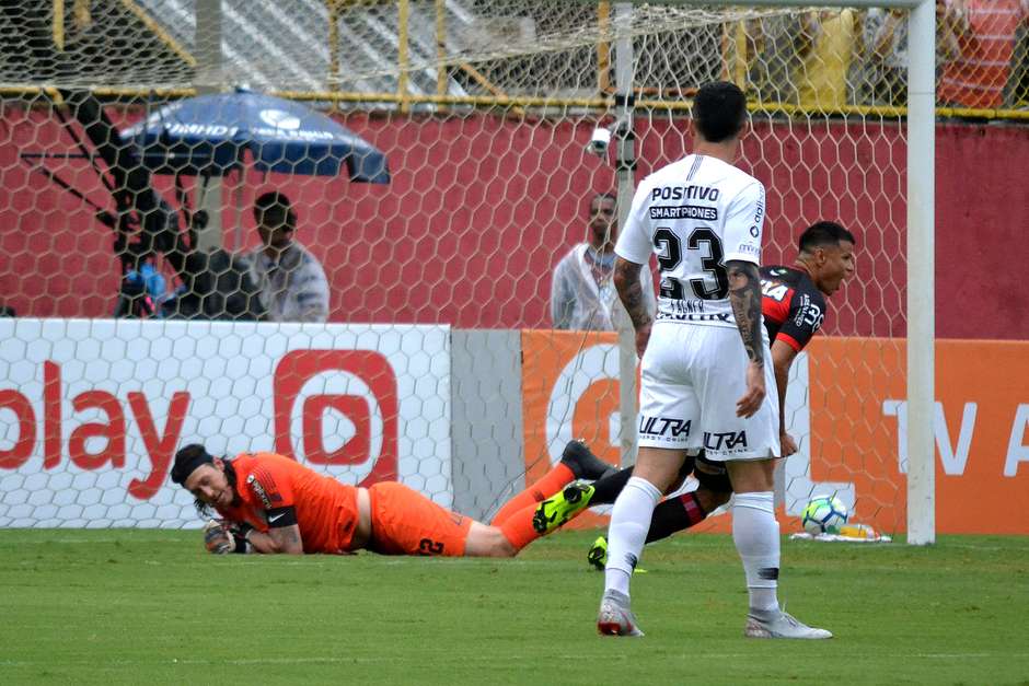 Corinthians levou gols no fim em nove jogos do Brasileirão