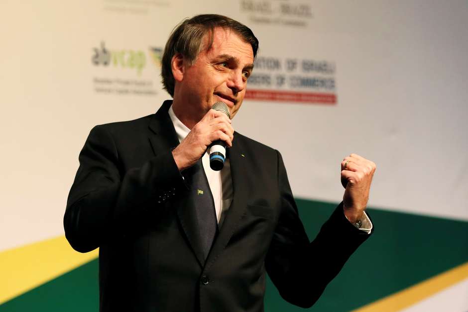 Resultado de imagem para foto de Bolsonaro discutirá Previdência com políticos após antecipar volta de Israel, diz porta-voz