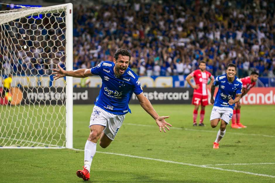 Jogo Cruzeiro x Huracán é reprogramado - CONMEBOL