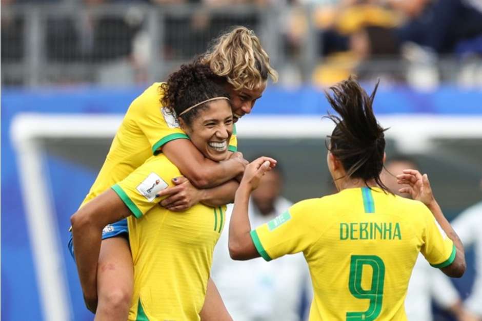 JOGO DO BRASIL COPA FEMININA AO VIVO ONLINE GRÁTIS: Veja aqui como ASSISTIR  JOGO DO BRASIL FEMININO HOJE AO VIVO