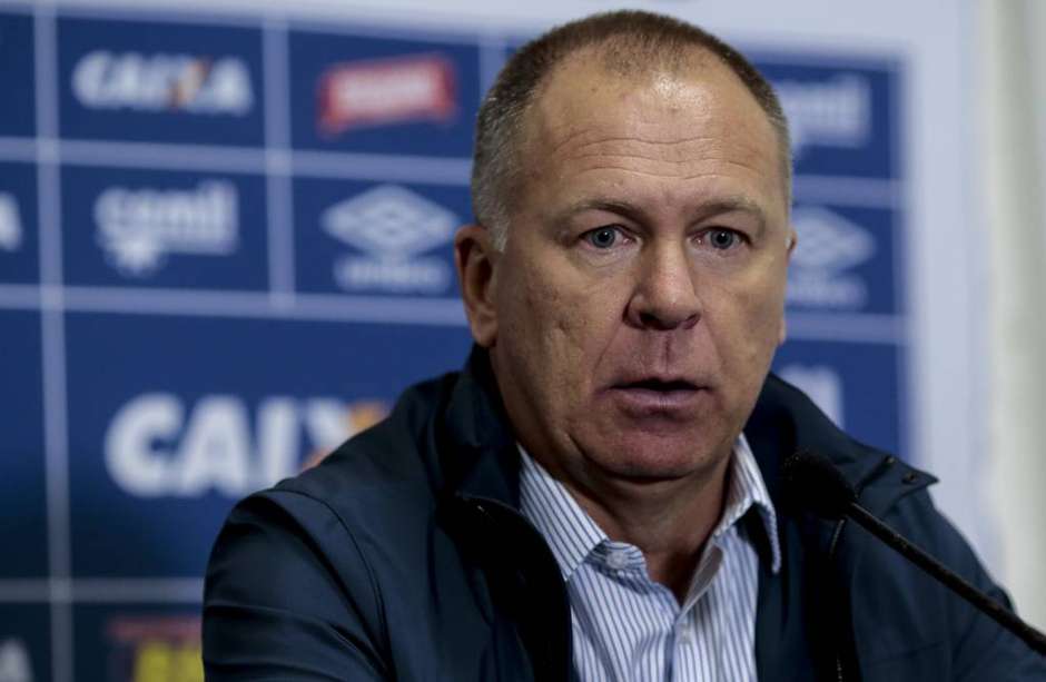 Mano Menezes será apresentado nesta quinta-feira no Palmeiras