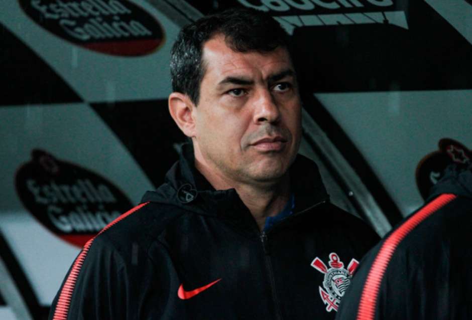 Entrando em semana decisiva, Corinthians vê dificuldades no Brasileirão