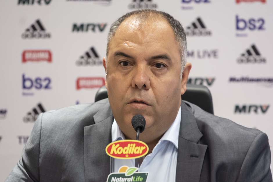 Presidente do Flamengo diz que Palmeiras e Santos fazem pressão contra a arbitragem