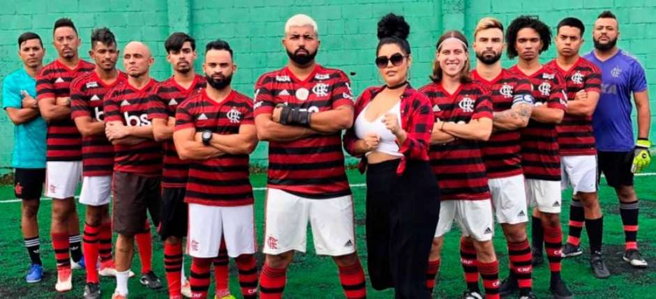 Sósias do Flamengo foram parar no perfil oficial das redes sociais da Fifa