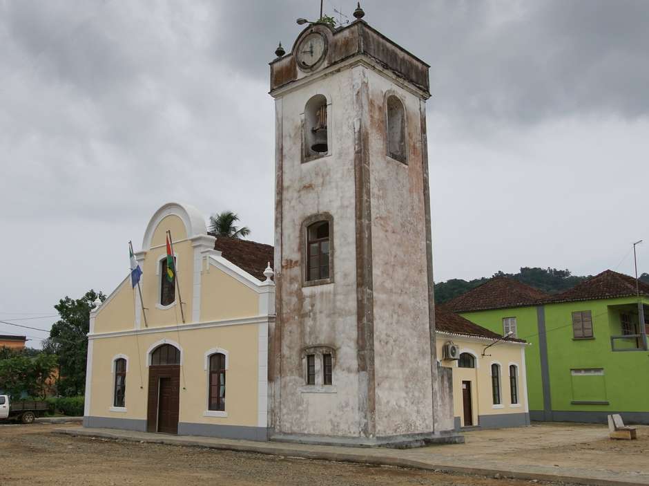 A revolta dos fiéis da África contra a Igreja Universal