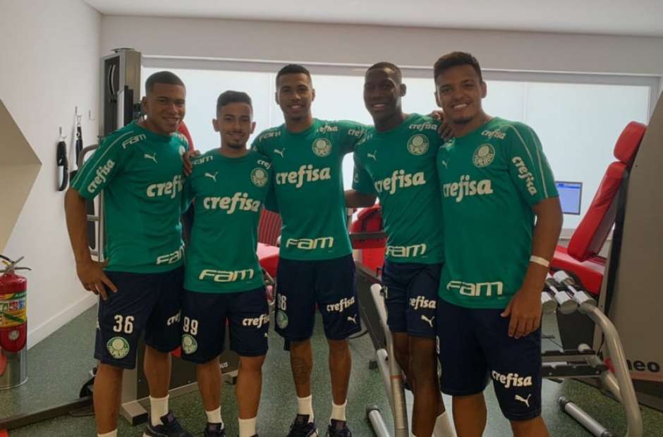 Com garotos da base, Palmeiras se reapresenta na Academia para a pré-temporada