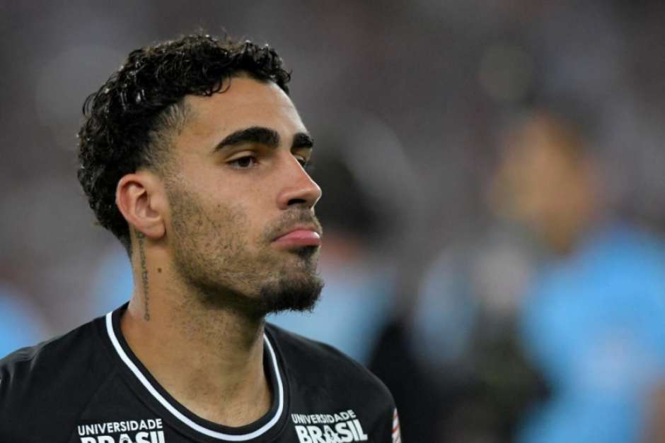 Gabriel completa três temporadas com a camisa do Timão: 