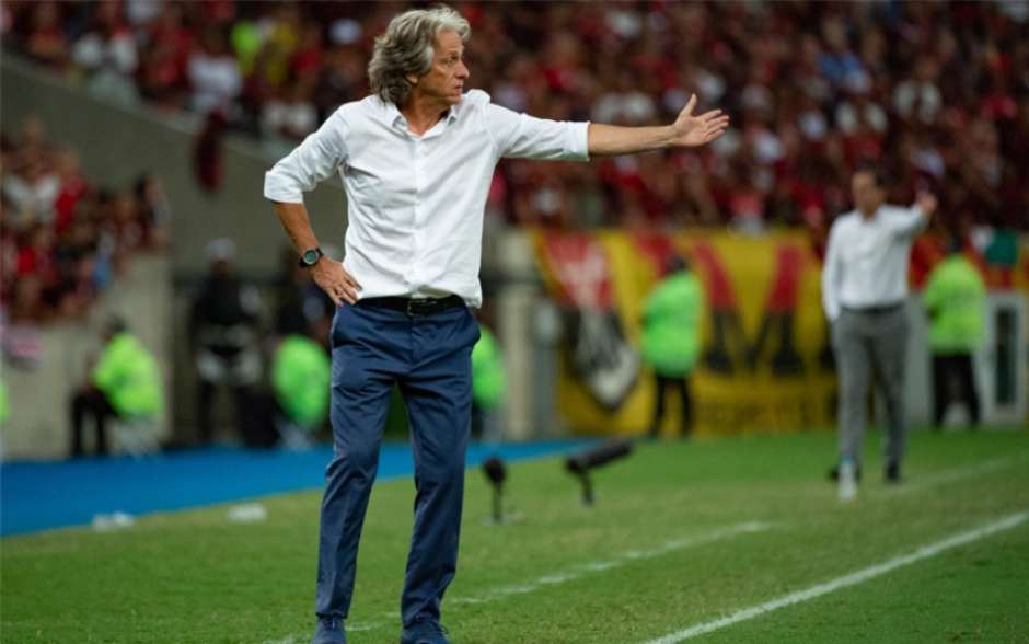 Jorge Jesus revela tática que trouxe do basquete ao futebol: Você vê várias equipes a fazer