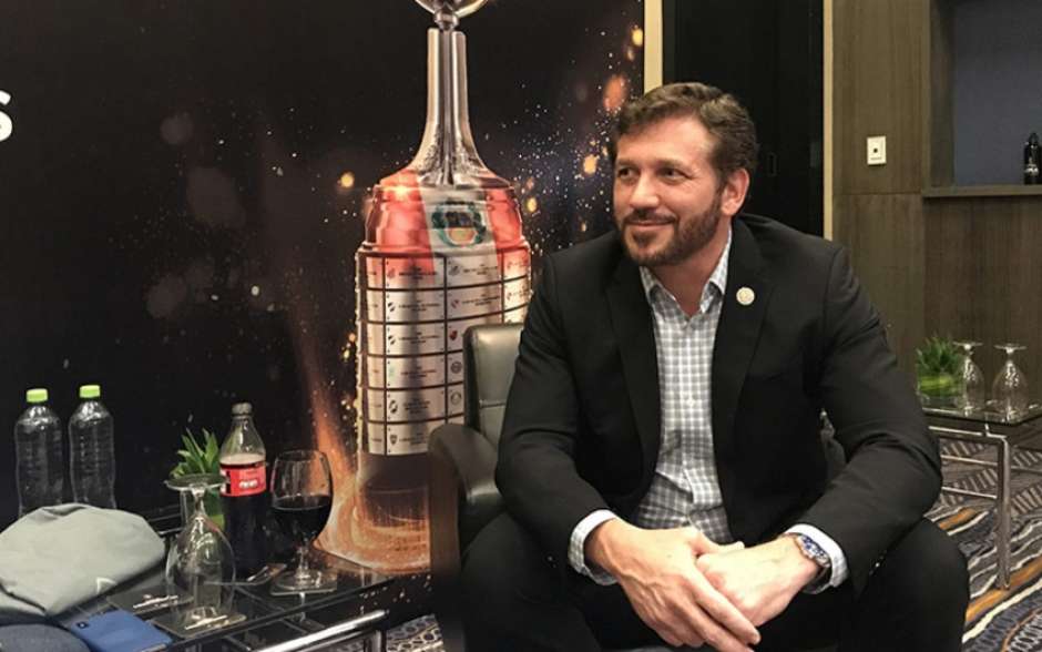 Presidente da Conmebol garante retorno da Libertadores, mas não promete público nos estádios