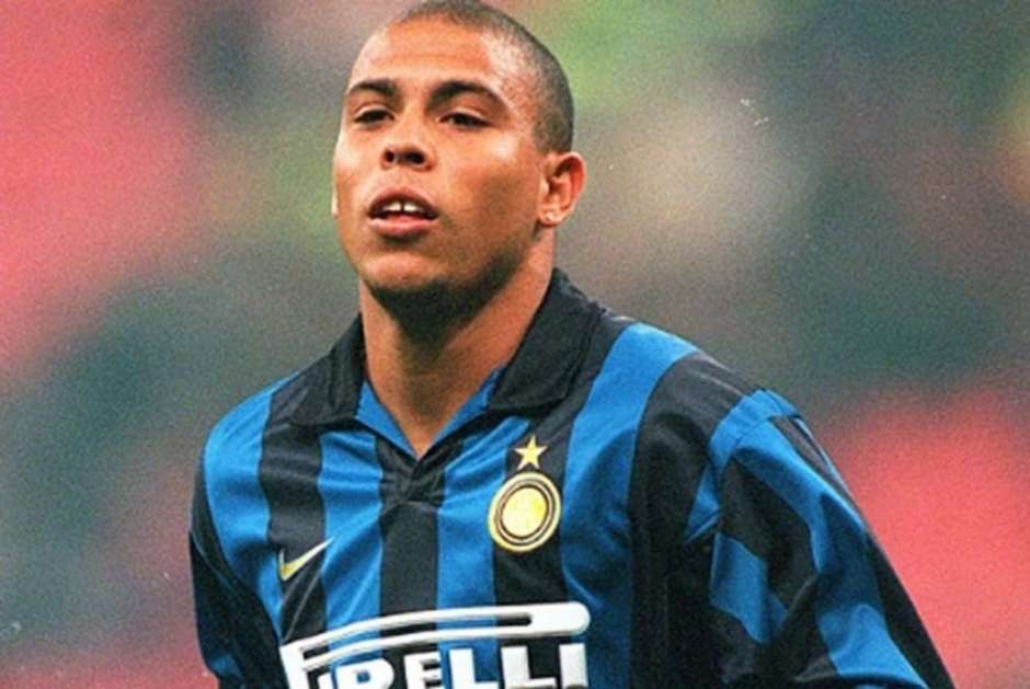 Há 20 anos, Ronaldo Fenômeno sofria lesão que pavimentou a saga do