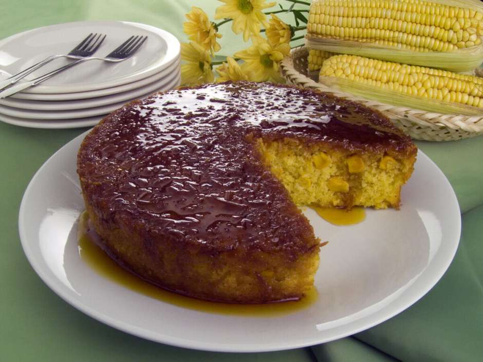 Bolo de Milho: Delicie-se com essa receita tradicional e saborosa -  CenárioMT