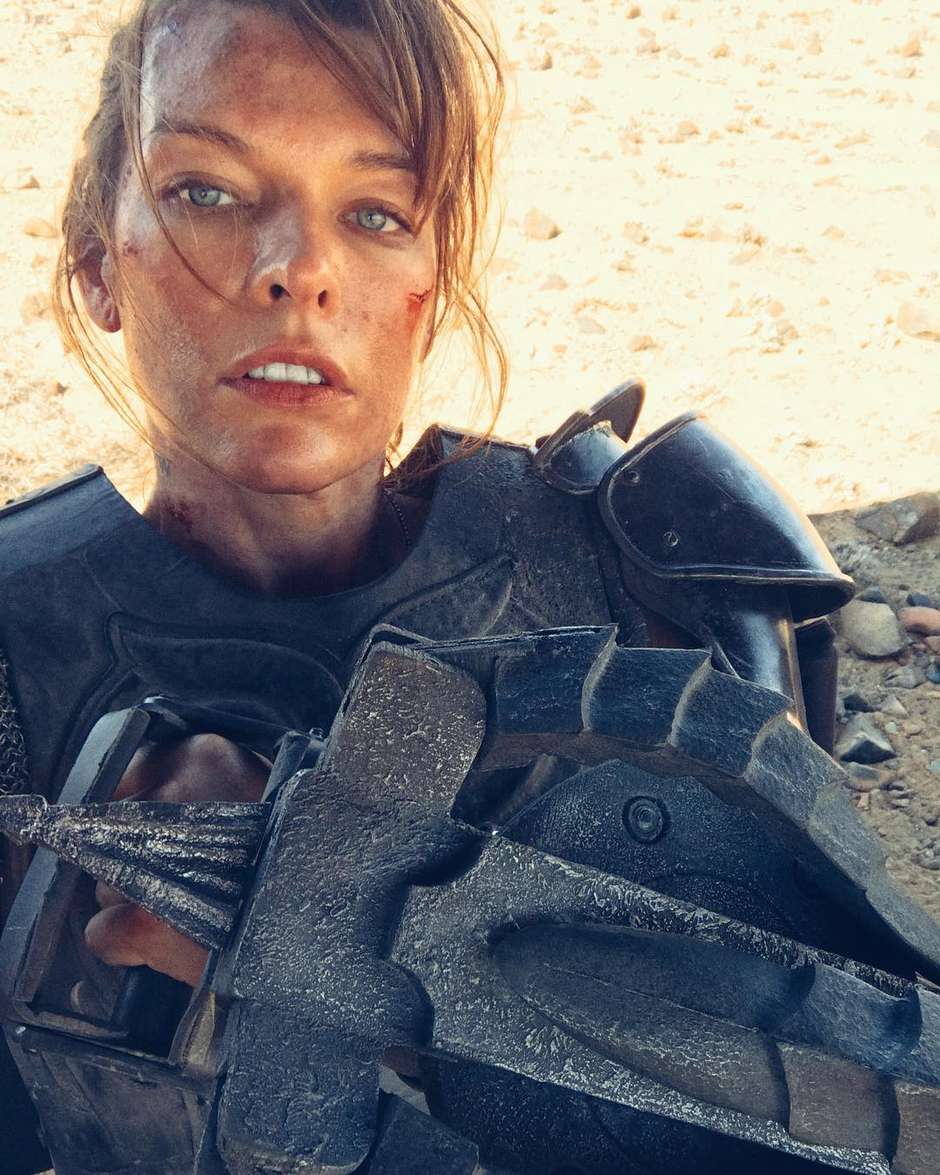 Monster Hunter' é Nº 1 na Netflix! Milla Jovovich fala sobre o filme e  retorno a 'Resident Evil' [EXCLUSIVO] - CinePOP