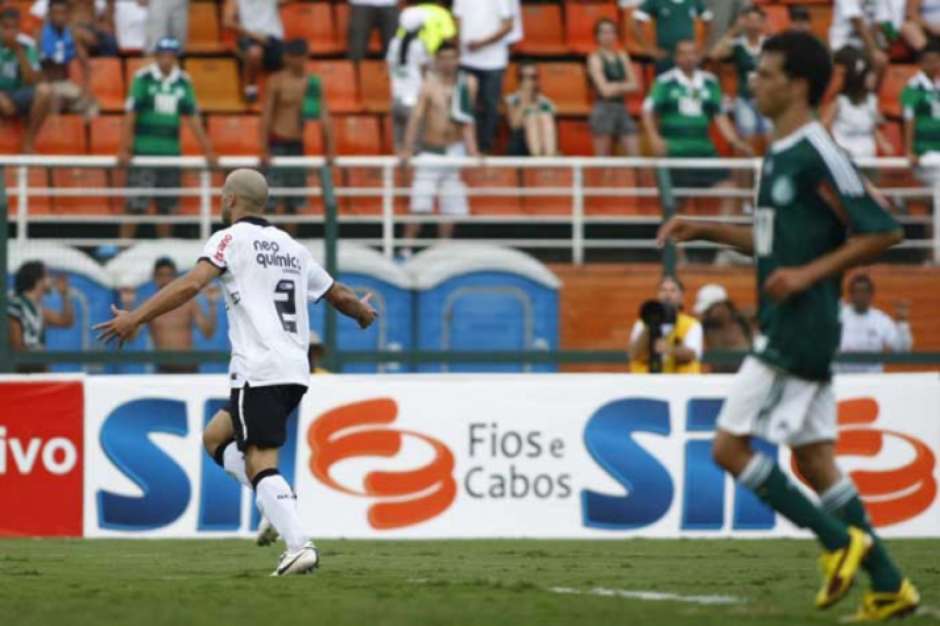 Derbi que mudou a década do Corinthians completa 10 anos; relembre