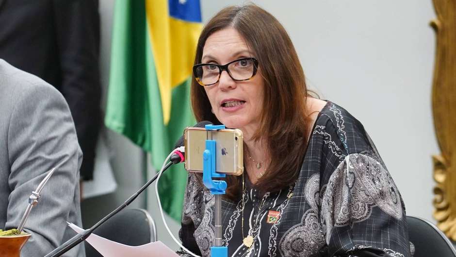 Bolsonaristas usam morte de PM na Bahia para atacar Rui Costa e o lockdown