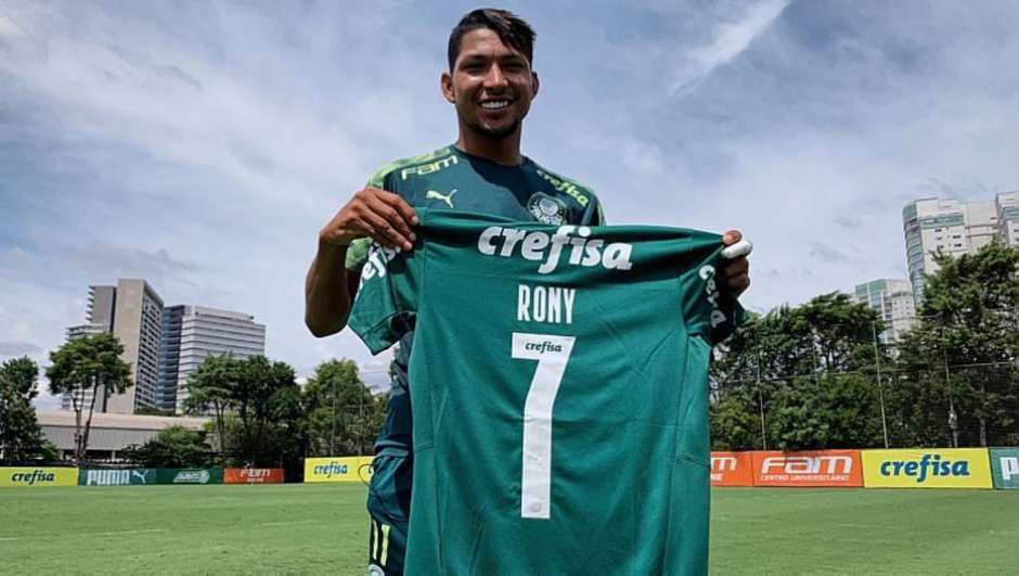 Palmeiras presta homenagem pelos 200 jogos de Rony com a camisa do clube:  'Não tem preço' - ISTOÉ Independente