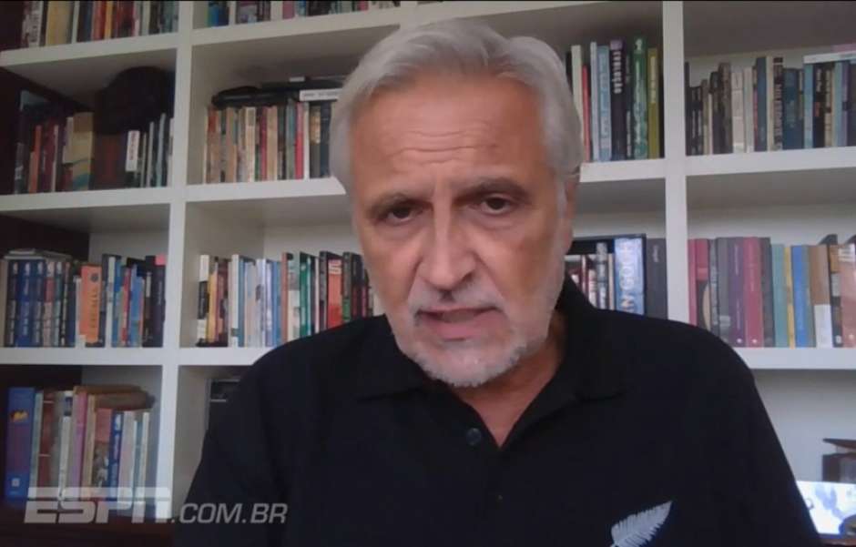 Sormani volta a falar de Arrascaeta e o compara a astro da Premiere League: Com grife