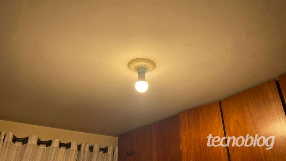 Smart Lâmpada Intelbras Ews 410 Funcional E Acessível Smart Lâmpada Intelbras Ews 410, Why Is Water Dripping From My Light Fixture