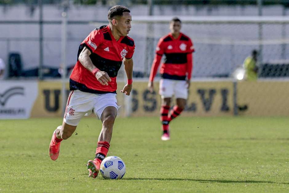 Sub-17: dupla do Flamengo é convocada para jogos da Seleção Brasileira