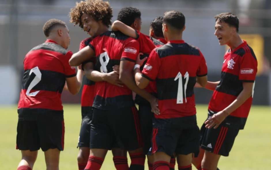 Sub-17 e Sub-15 do Flamengo vencem o Volta Redonda pelo Carioca; veja os gols