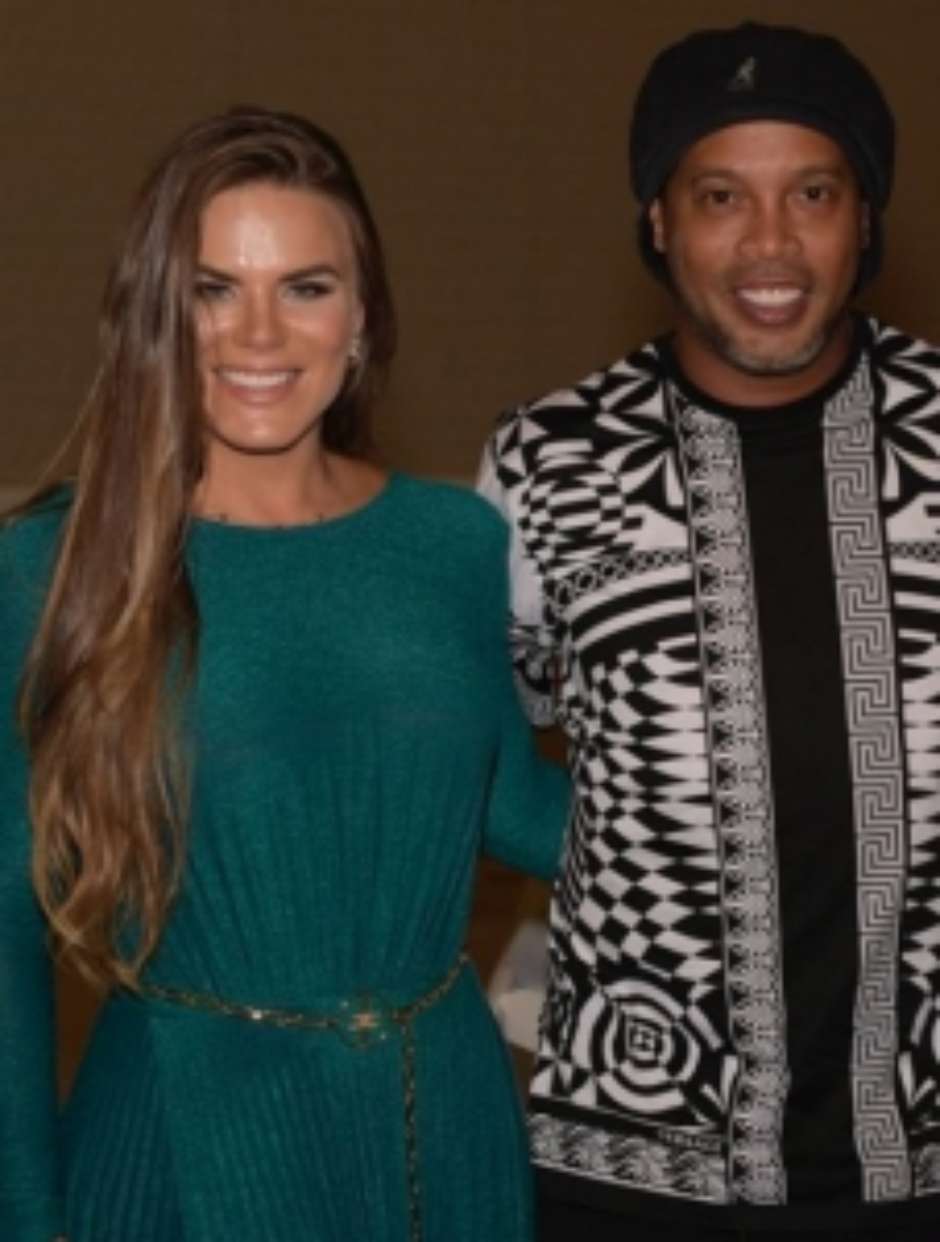 Ao L!, Ronaldinho Gaúcho fala de música, eSports e 'life style'; Bruna  Cramer conta o segredo do sucesso do 'Bruxo' nas redes sociais - Lance!