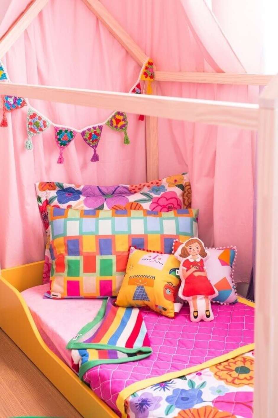 Casinha colorida: Dicas para arrumar a roupa de cama