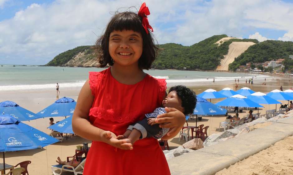 Representatividade: Apae lança bonecas com síndrome de Down