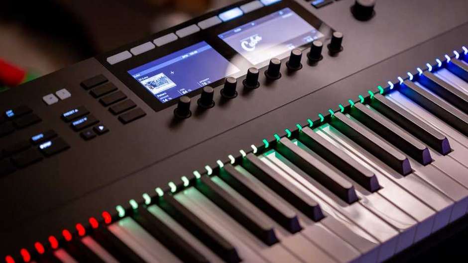 Preços baixos em Controladores de Teclado Musical