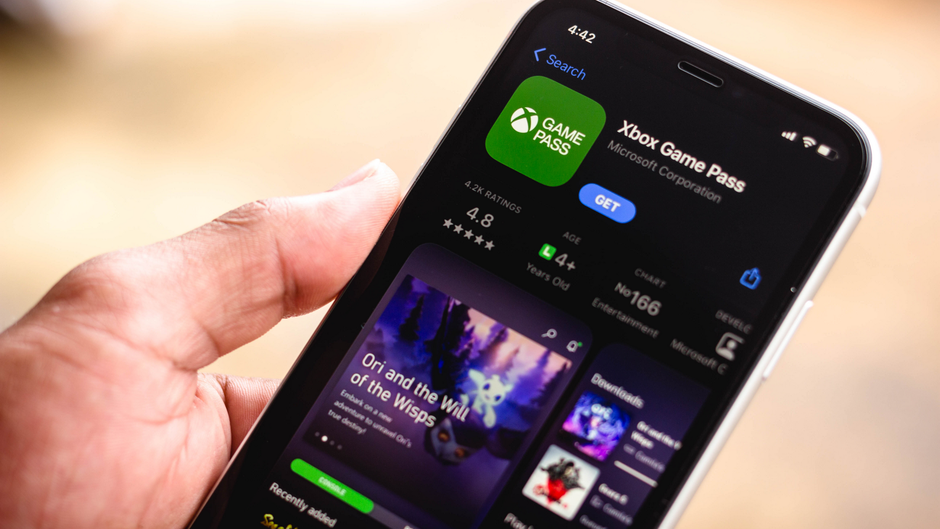 Exame Informática  Nova app de Xbox para iOS permite stream de jogos para  o iPhone