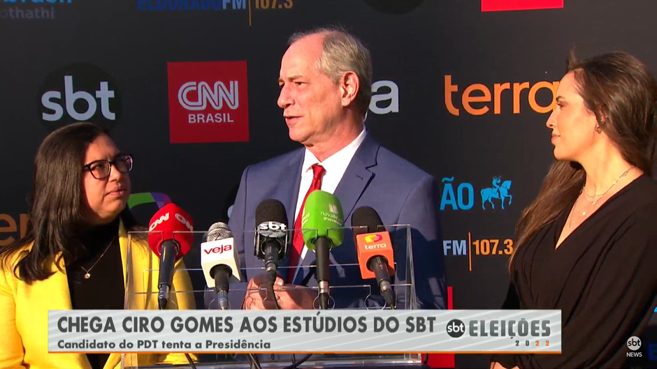 Ciro Gomes critica aus ncia de Lula em debate