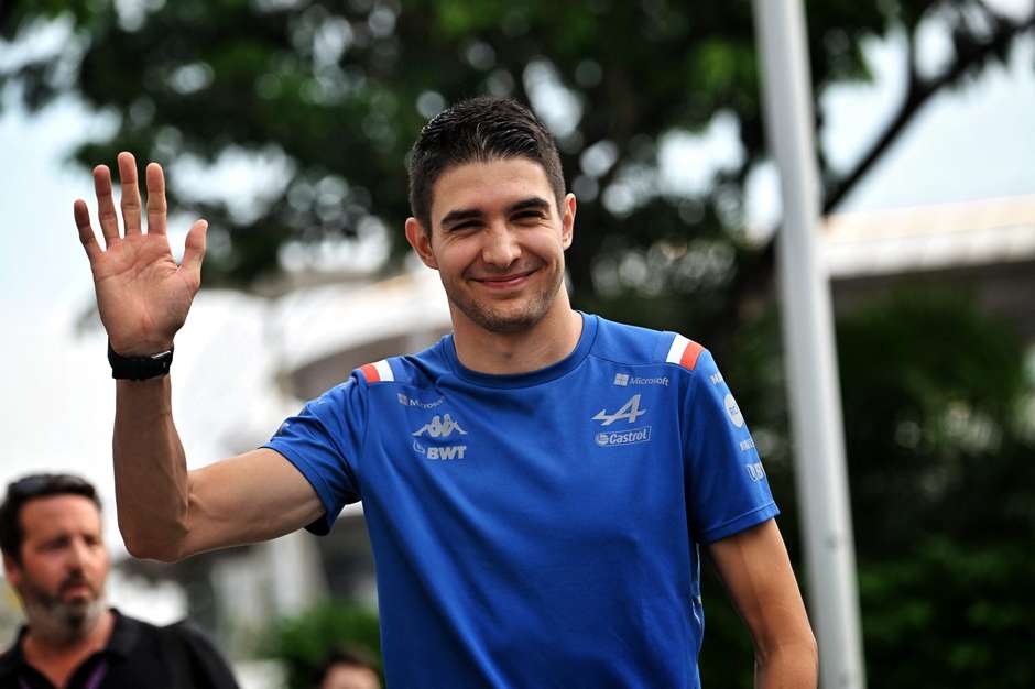 Ocon e Alonso celebram desempenho nos treinos e esperam GP emocionante no  Japão - Estadão