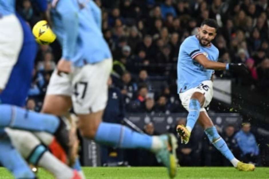 Reservas do City goleiam o Chelsea e avançam de fase na Copa da Inglaterra  - Superesportes