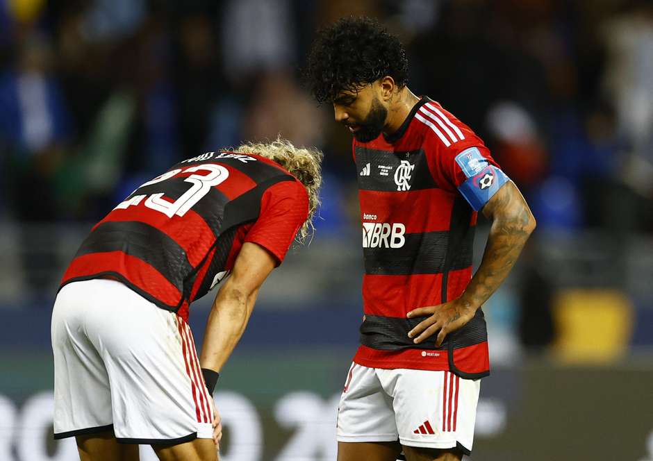 Jogadores do Flamengo lamentam derrota, mas elogiam jogo