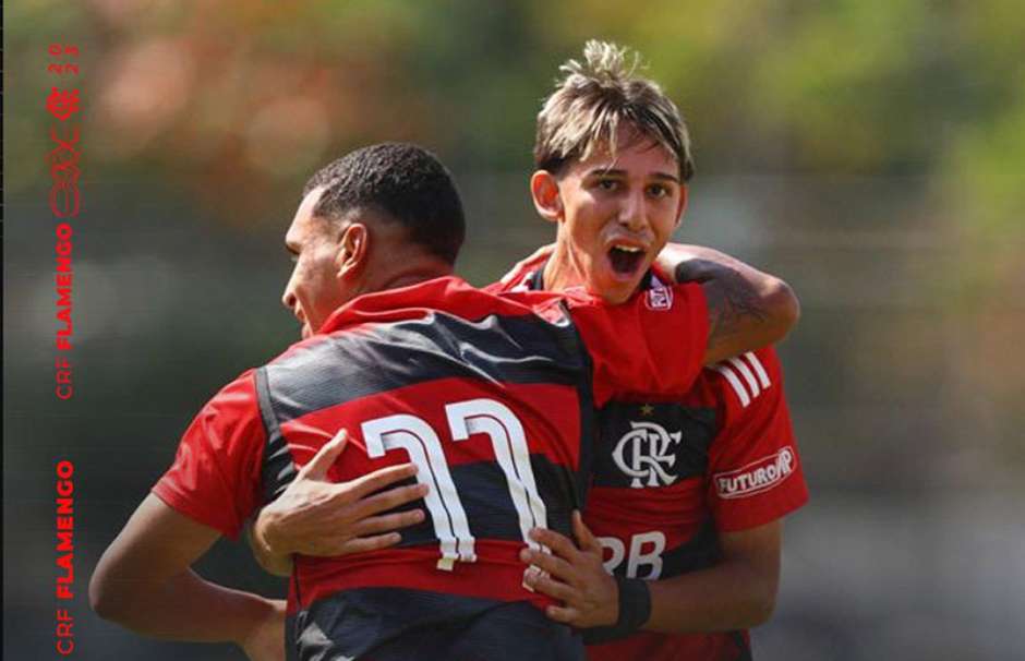 Protagonista discreto do Flamengo, Santos enfrentará ex-clube na final:  Coube ao futebol pregar peça, flamengo