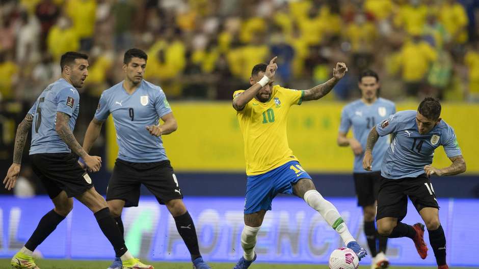 Brasil x Uruguai  Onde assistir ao jogo da Seleção pelas Eliminatórias?