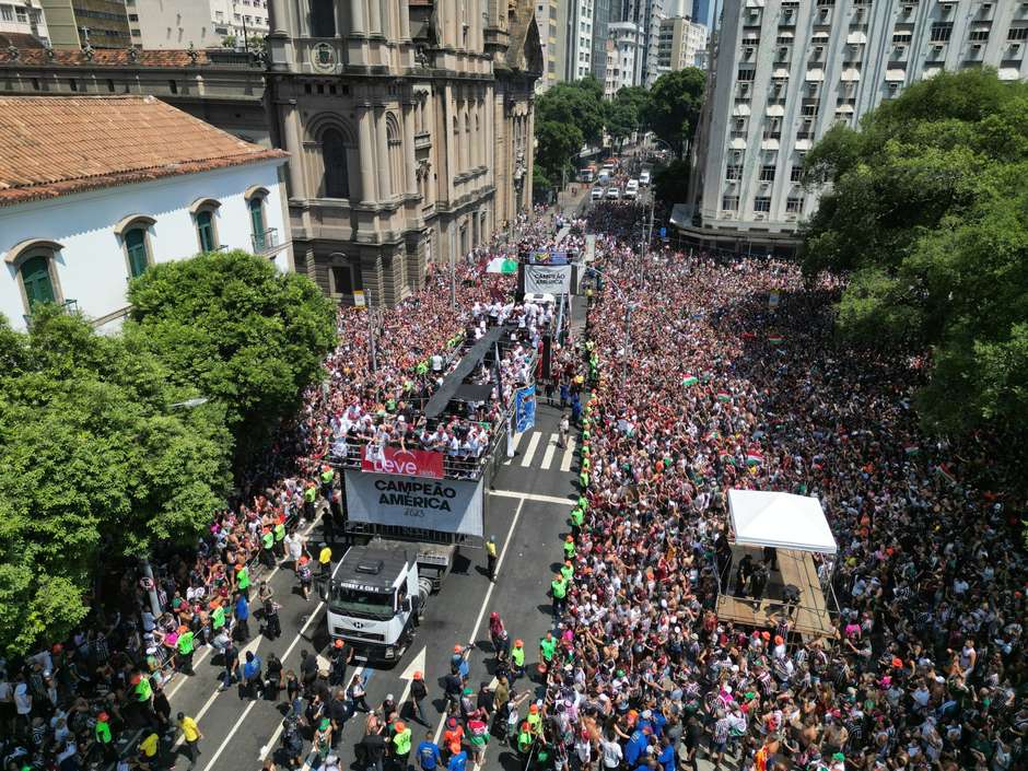 Festa do título da Libertadores do Fluminense acontece hoje no Centro do  Rio; saiba detalhes