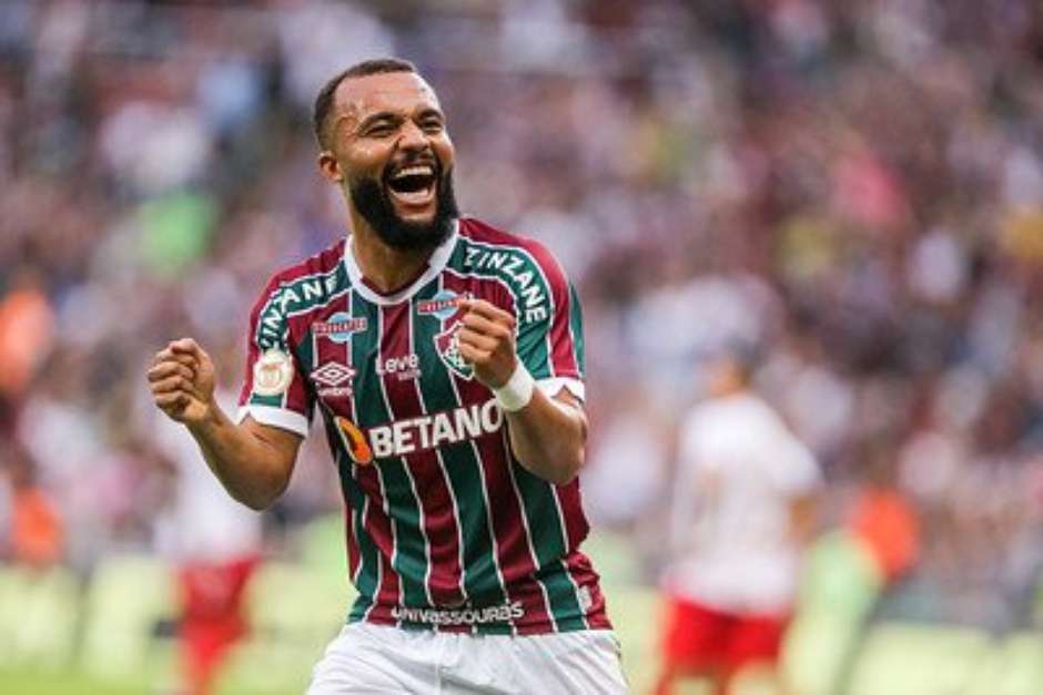 Apesar do resultado, Samuel Xavier elogia atuação do Fluminense